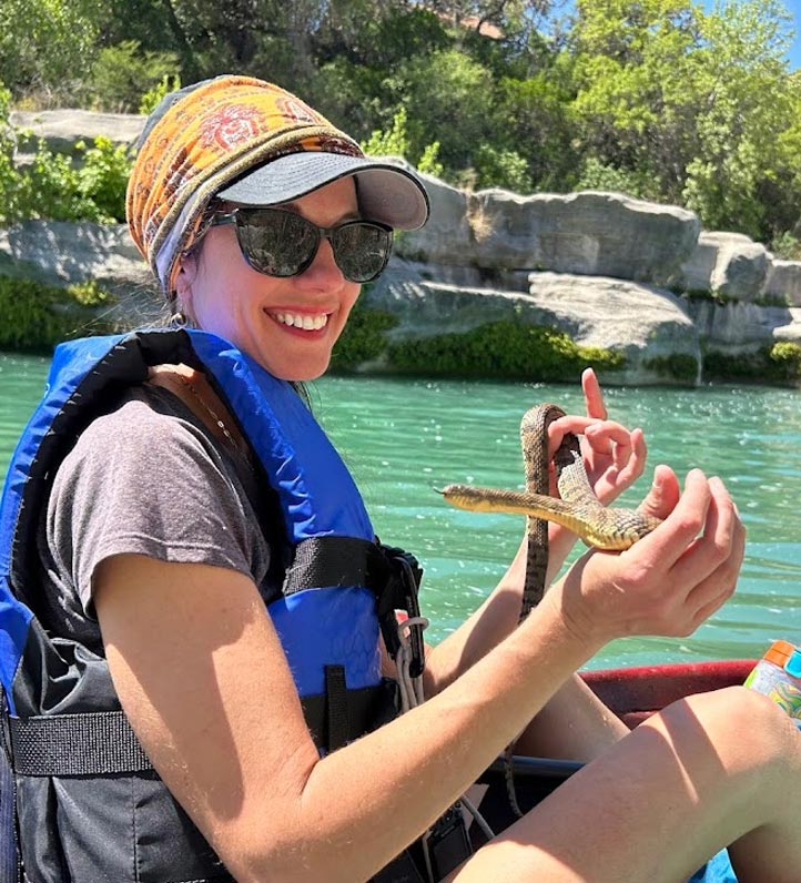 photo of Dr. Mary Janecka