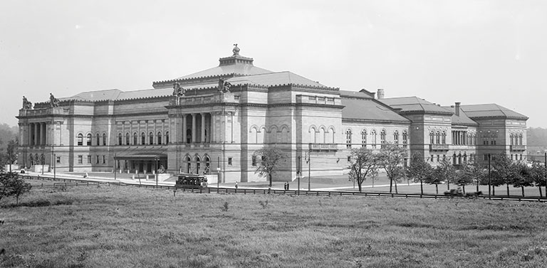A vintage photo of Carnegie Museum