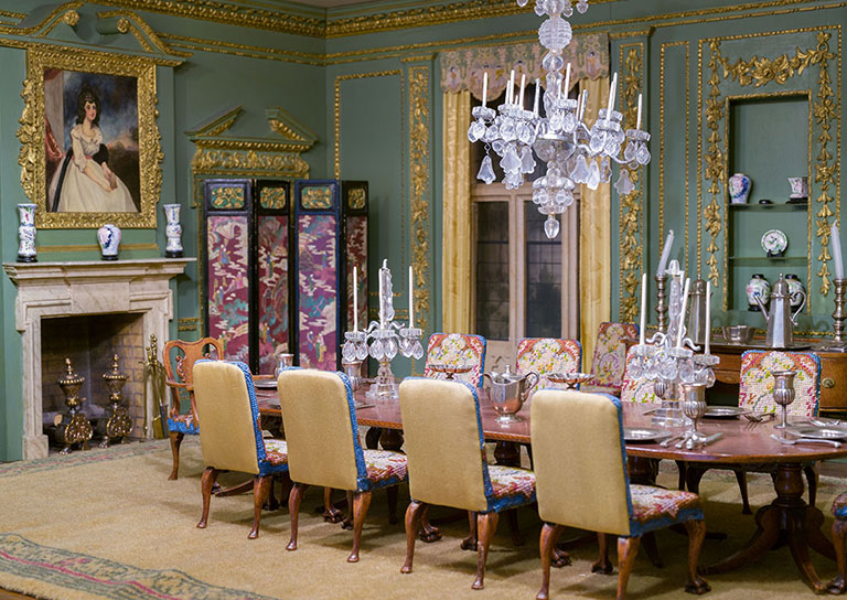A miniature version of a large elegant dining room