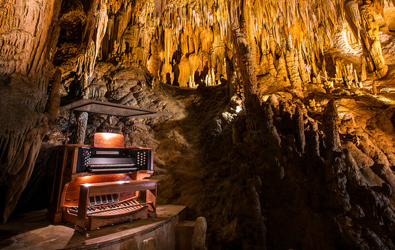 An organ inside of a cave